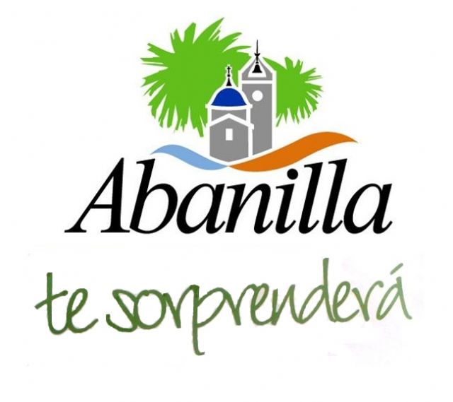 Presentado en Abanilla el cartel de las fiestas en honor a la Santísima Cruz y de Moros y Cristianos al compás de la música.