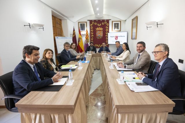 Reunión del Consejo de Gobierno en Abanilla y visita Santísima Cruz