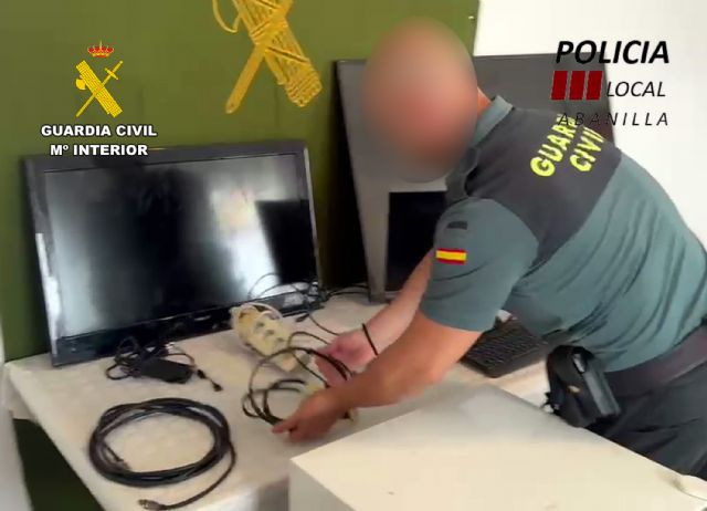 Detienen a un experimentado delincuente por la comisión de tres robos con fuerza en Abanilla