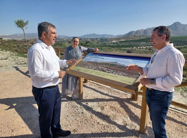 Finalizan las obras del nuevo mirador al río Chícamo en Abanilla